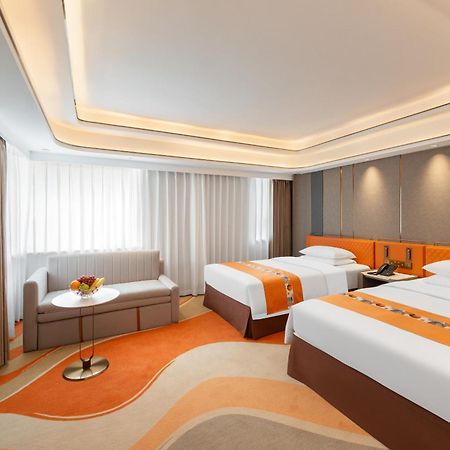 Hotel Beverly Plaza Макао Екстер'єр фото