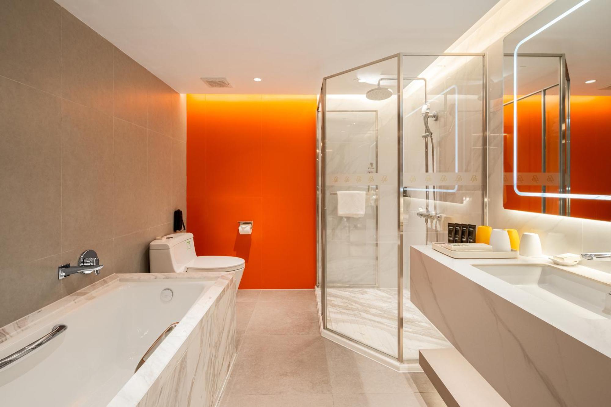 Hotel Beverly Plaza Макао Екстер'єр фото