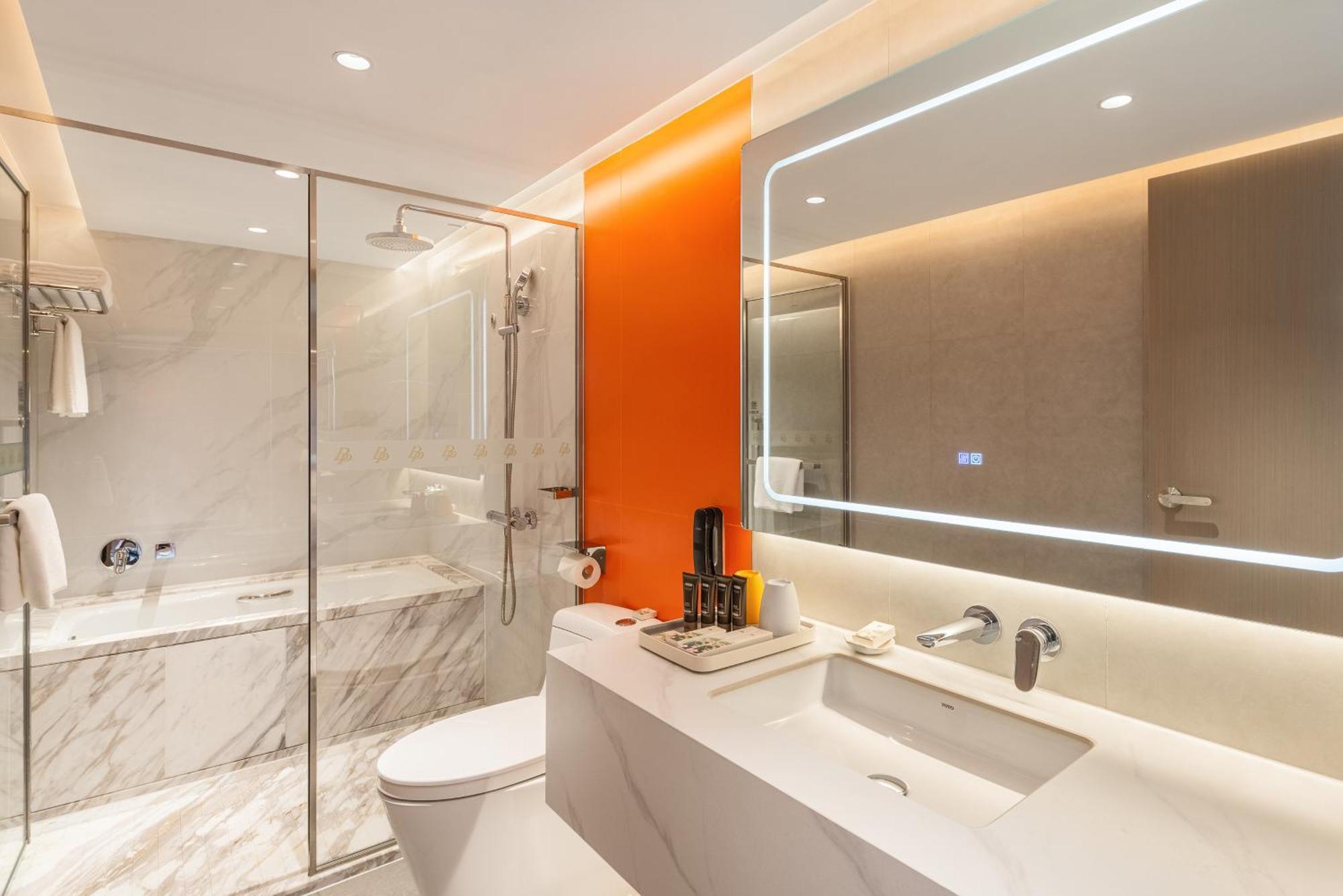 Hotel Beverly Plaza Макао Екстер'єр фото