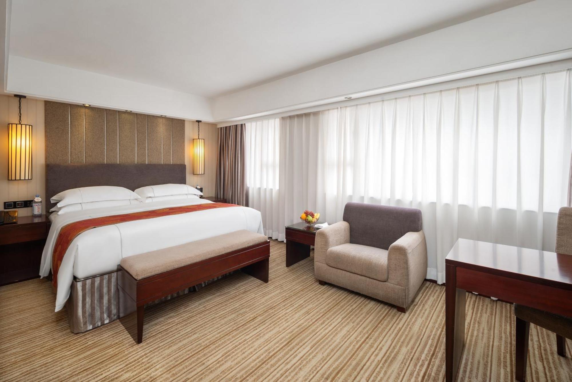 Hotel Beverly Plaza Макао Екстер'єр фото